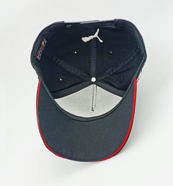 aston-martin-red-bull-cap-black